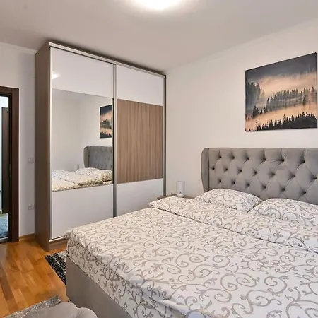 Apartment Zova Deluxe