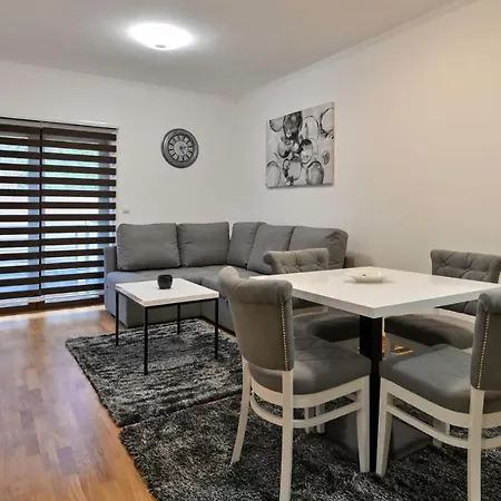 Zova Deluxe Zlatibor